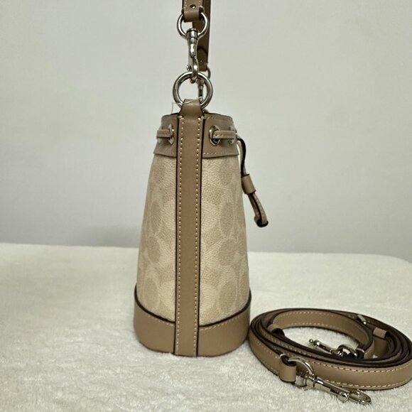 Coach mini bucket bag - Picture 3 of 8